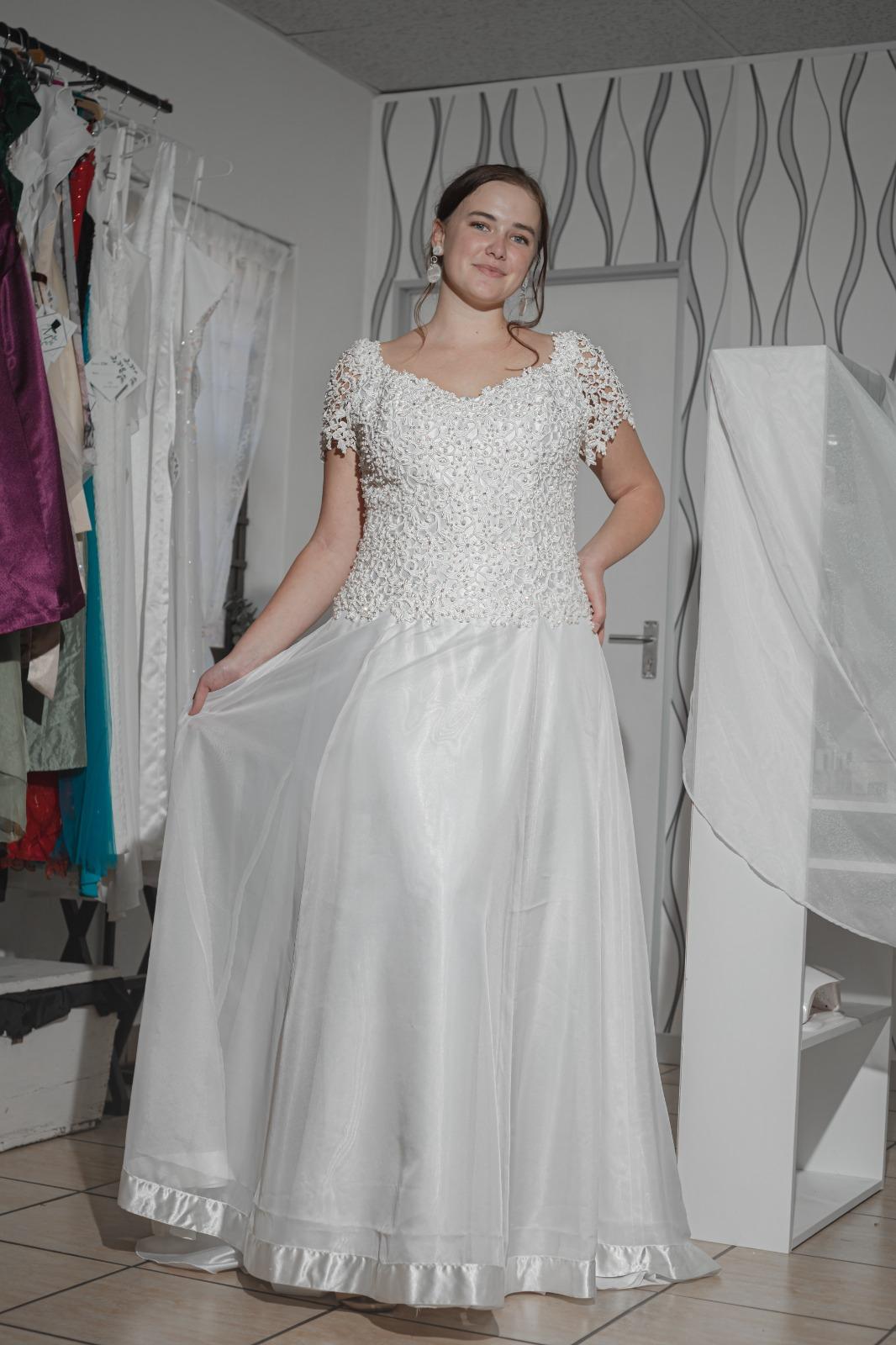 Wedding dress