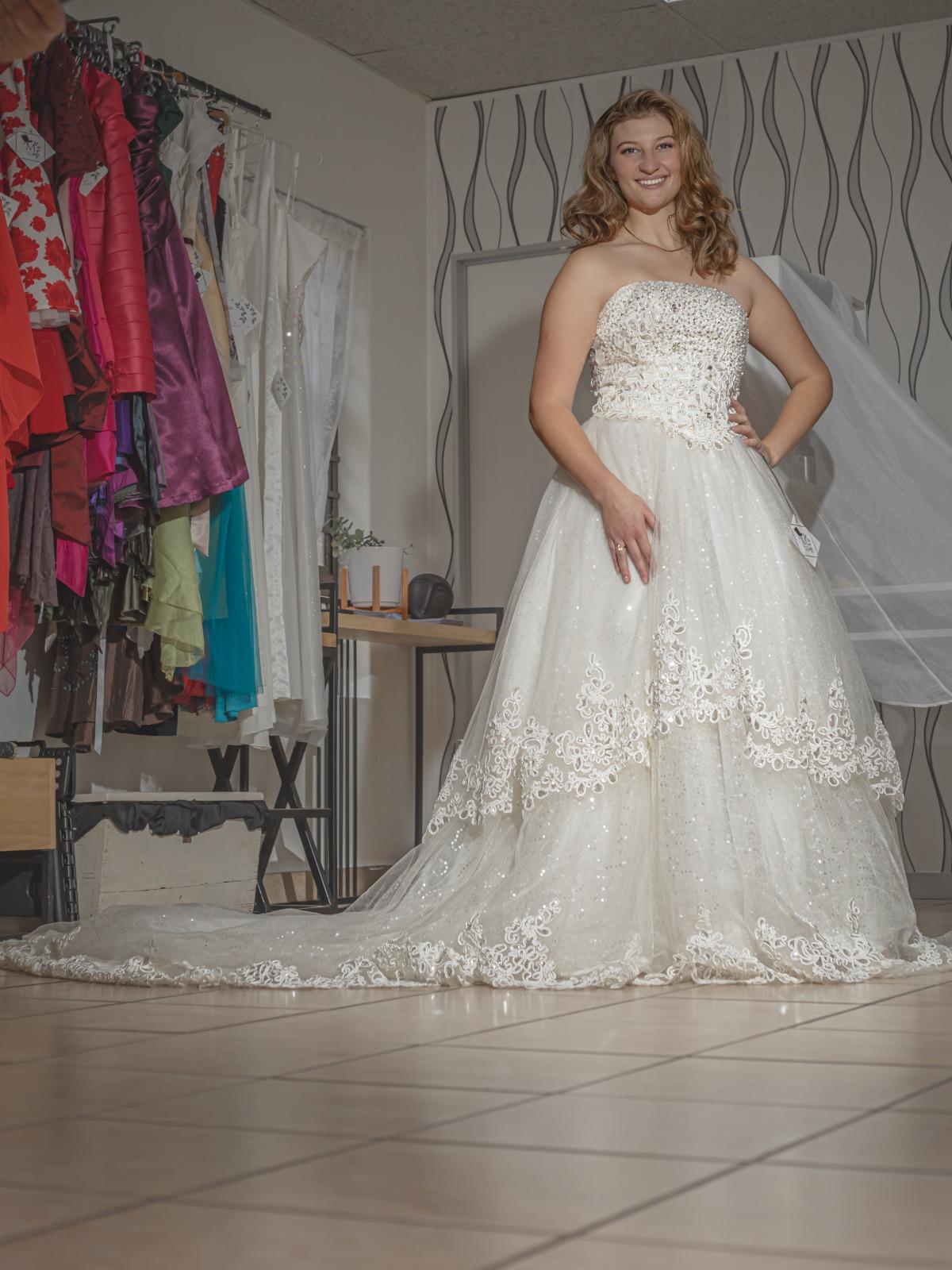 Wedding dress