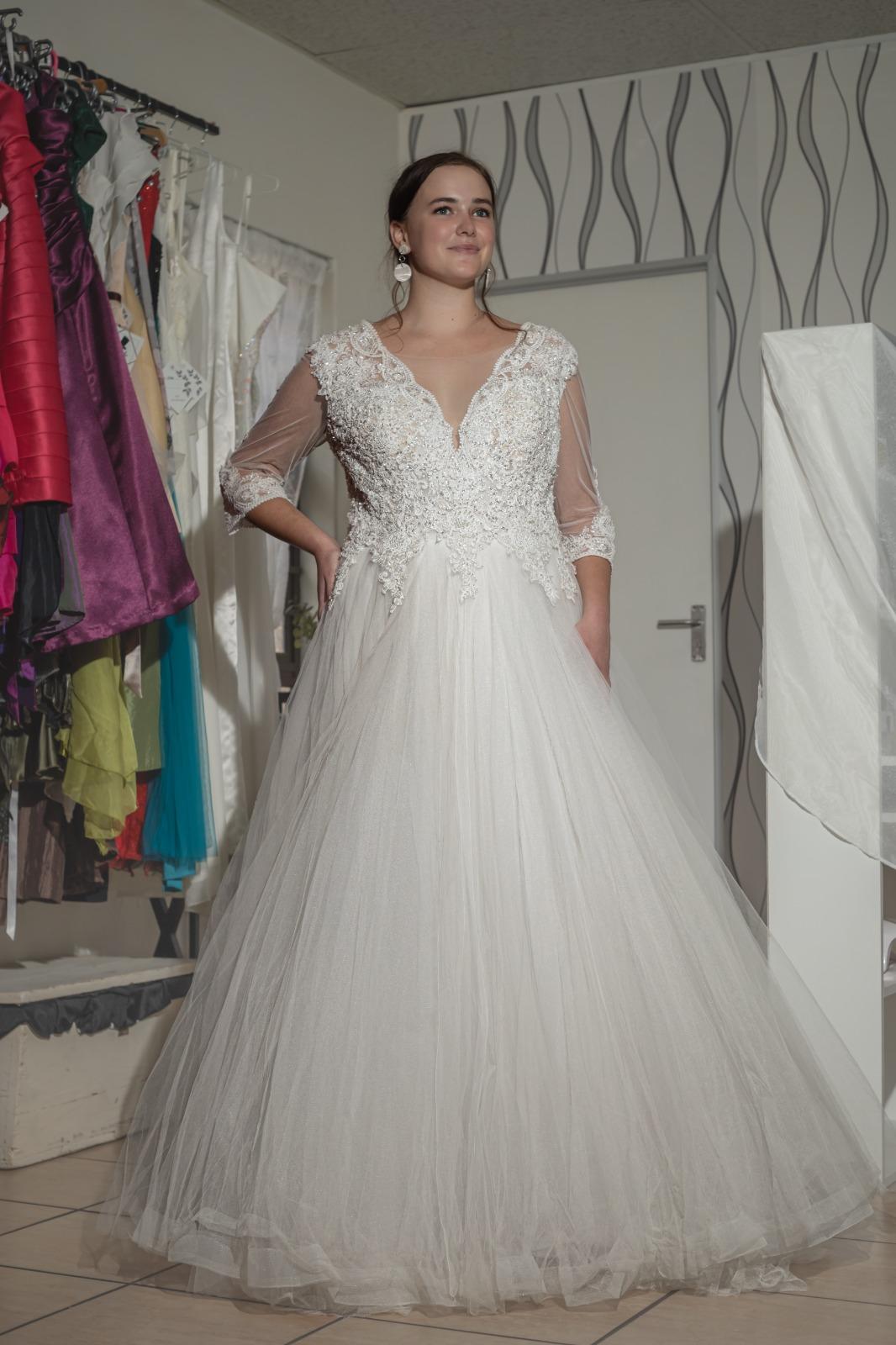 Wedding dress